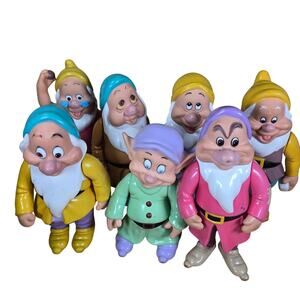 Vintage Set of Disney Thailand Seven Dwarfs, Hard plastic/rubber . Snow White